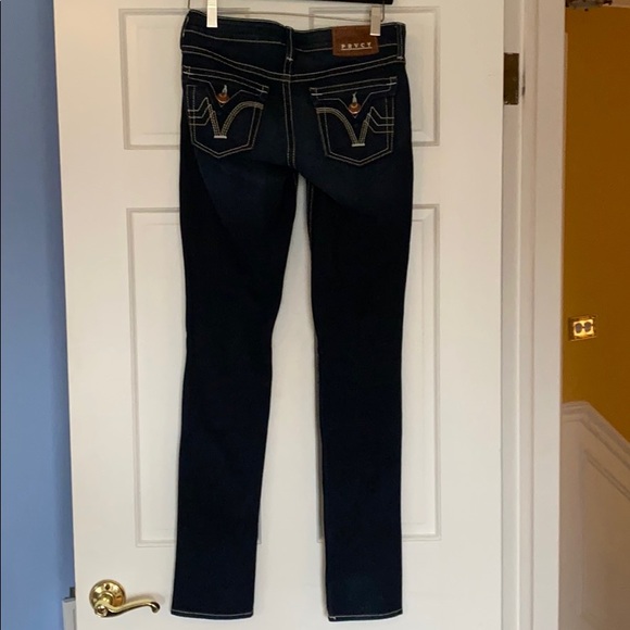 Prvcy Jeans - Picture 4 of 5